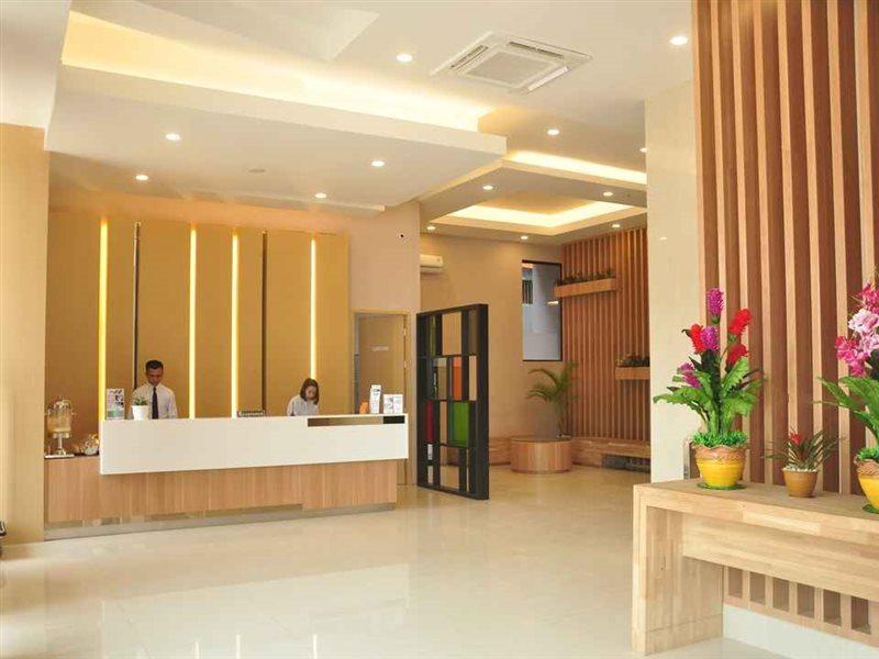 Hotel Mutiara Mitra Reddoorz Padangsidimpuan Zewnętrze zdjęcie