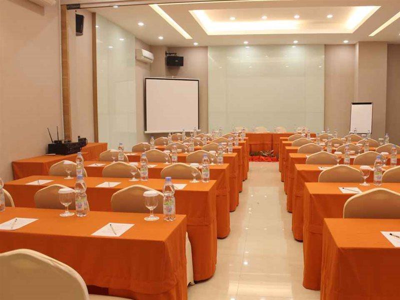 Hotel Mutiara Mitra Reddoorz Padangsidimpuan Zewnętrze zdjęcie
